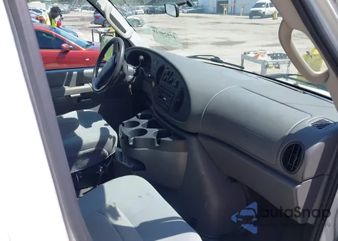 2007 Ford E-350 Super Duty Xl/Xlt z USA, uszkodzony, nr VIN 1FBSS31L37DB34876